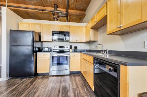 Lafayette 223 I Corporate Modern 1bd Apartment in Saint Louis, USA
