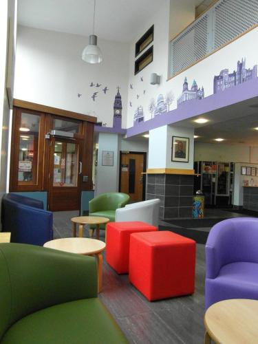 ล็อบบี้, เบลฟาสต์ อินเตอร์เนชั่นแนล ยูธ โฮสเทล (Belfast International Youth Hostel) near มหาวิทยาลัยควีนส์