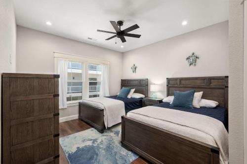 Two-Bedroom Apartment image 10