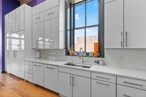 STL CITY Penthouse in Saint Louis, USA