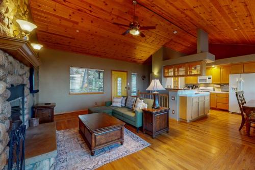 Cloud Nine in Lake Arrowhead, USA