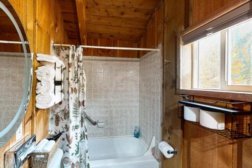 Broad Axe - Cabin #2 - Black Bear, Sula (фото 8)