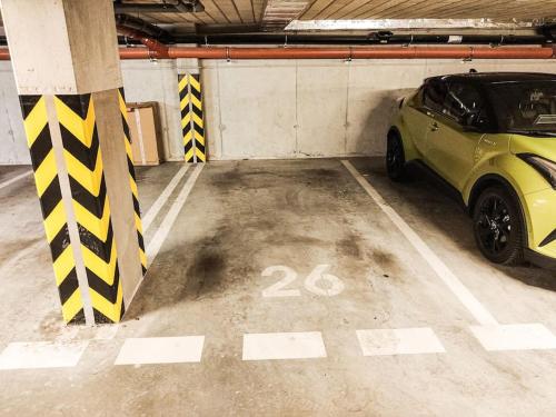 Central Apartment with Garage Parking and communal Terrace, Bratislava (photo 9)