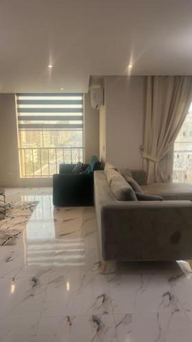 Roxy Square Apartment Roxy Square Apartment