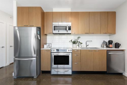 1 BR Downtown Beautiful Apartment