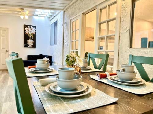 Jies Choice - tranquil haven 3b3b prime Arcadia unit A in Arcadia, USA