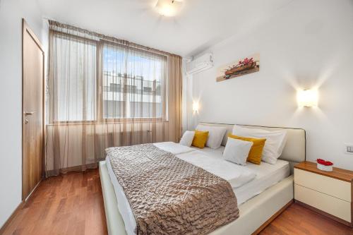 REVON Business Apartment, Dunajská 50, Free Parking, Bratislava (photo 8)