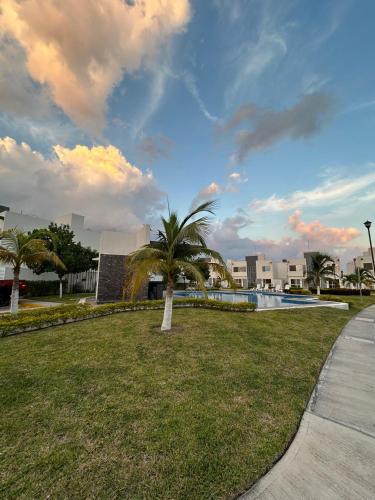 Casa acogedora en Puerta Paraiso in El Jobo, Mexico