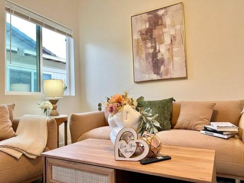 Jies Choice - Spacious home for family unit C in Arcadia, USA