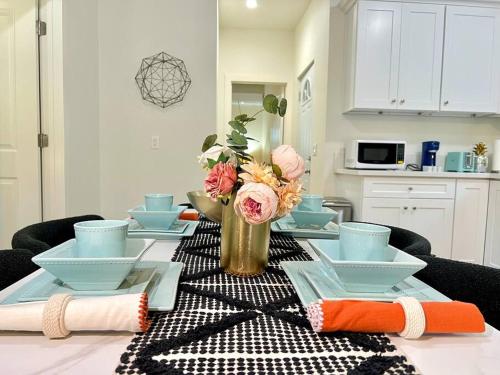 Jies Choice - Spacious home for family unit C in Arcadia, USA