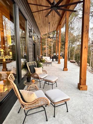 Coral Ridge on Indian Creek-A Couples Getaway in Savannah, USA