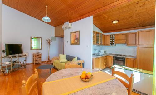 Two-Bedroom Apartment image 10