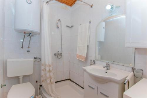 Two-Bedroom Apartment image 2