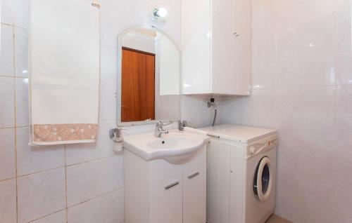 Two-Bedroom Apartment image 1