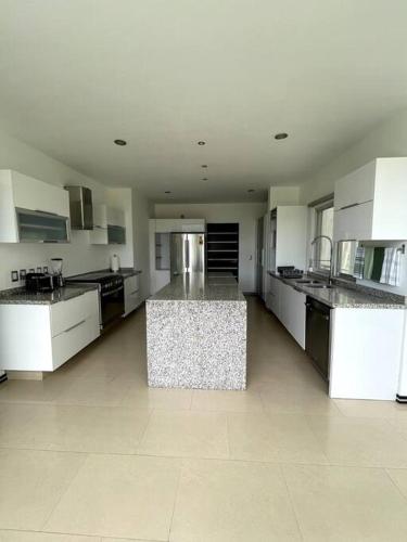 Casa de campo en Las Cañadas, Alberca climatizada in Guadalajara, Mexico