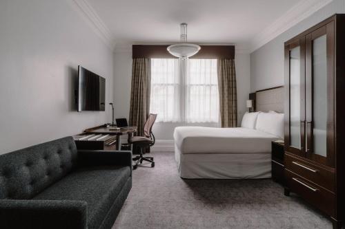 Club Quarters Hotel Trafalgar Square - image 4