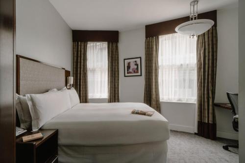 Club Quarters Hotel Trafalgar Square - image 14