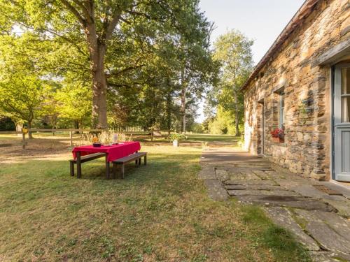 Gîte Nozay, 4 pièces, 6 personnes - FR-1-306-1115 (Gite paisible en parc arbore, 3 ch., prox. Nantes/Rennes, equipements bebe, activites plein air - FR) in Nozay (Pays de la Loire)