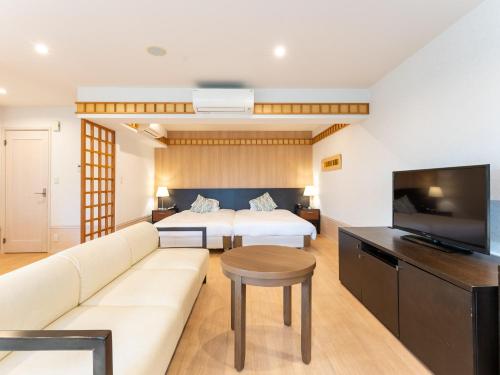 room detail thumbnail 1