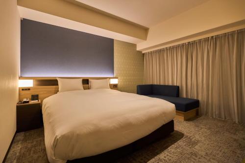 Double Room - Non-Smoking  image 5