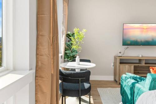 Prime NoLibs, by Fishtown, Lux Queen Bed, Sleep 3ppl, Fast Wifi, Rooftop Access in Philadelphia, USA