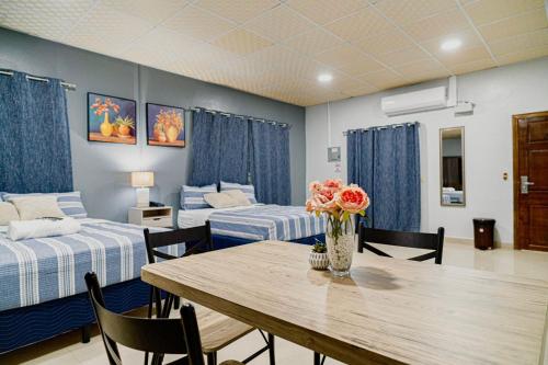 Hotel Five Stars sv in 希基利斯科