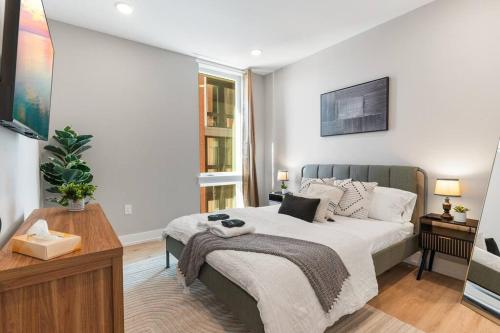 NoLibs, 2BR Sleeps 6, by Fishtown, Rooftop, Pet Ok in Philadelphia, USA