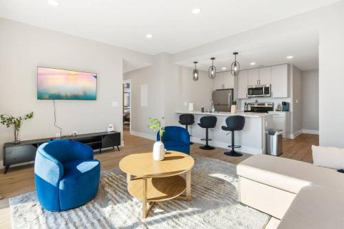 NoLibs, 2BR Sleeps 6, by Fishtown, Rooftop, Pet Ok in Philadelphia, USA