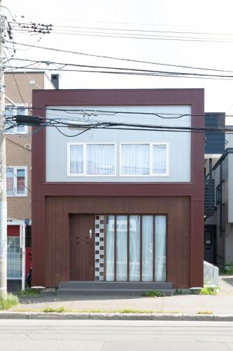 APHONGO HOTEL