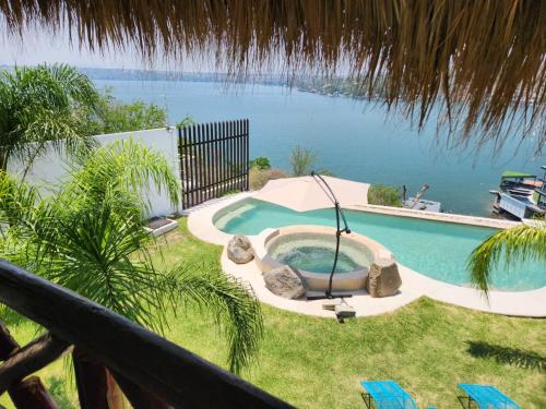 Casa Teques Coket in Tequesquitengo, Mexico