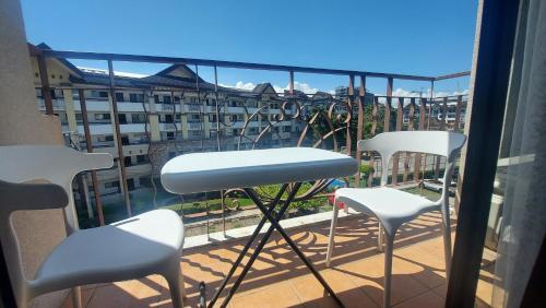 Exterior view, 1bedroom one oasis condo fullyfurnished near Pizza Hut