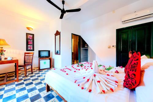 Residence Wat Damnak Room Type - Double Room with Pool View