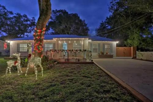 Charming 4-Bedroom Family Haven in St. Augustine, USA
