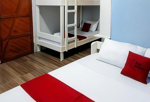 RedDoorz at Bunakidz Lodge El Nido Palawan