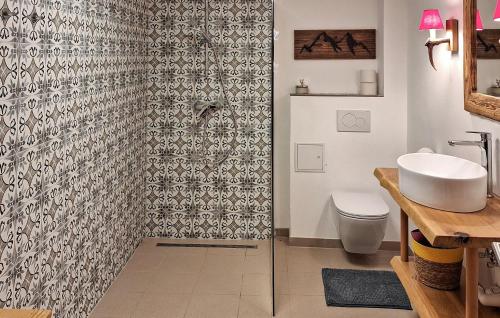 衛浴, Ferienwohnung In Dorfbeuern in 費希滕