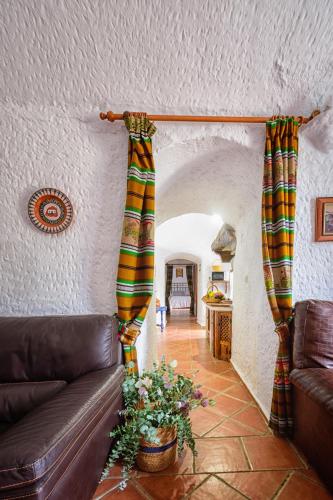 Cuevas Pedro Antonio de Alarcon Room Type - Family Room with Bathroom