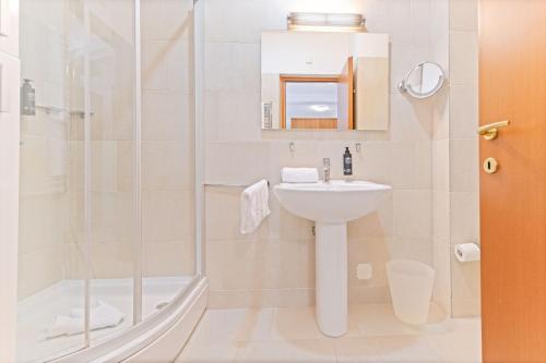 The Residence Hotel - image 13