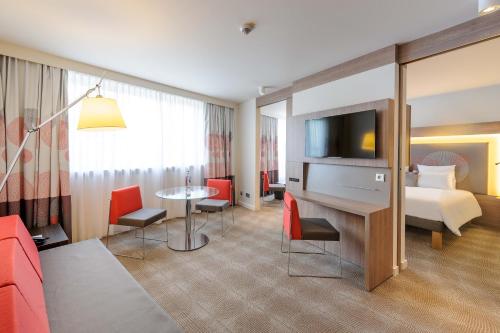room detail thumbnail 0
