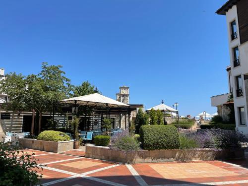 Heritage in Oasis Resort Lozenets in لوزينيتس