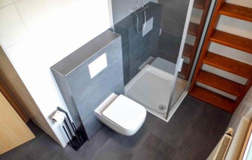 Gorgeous Home In Kirchheim With Wifi