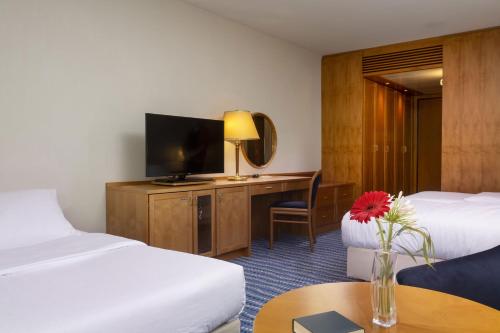 Maritim Hotel Magdeburg - image 14