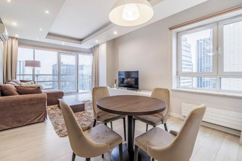 Platinum Towers - luxury City Centre apartment with a view, Warsaw (photo 5)