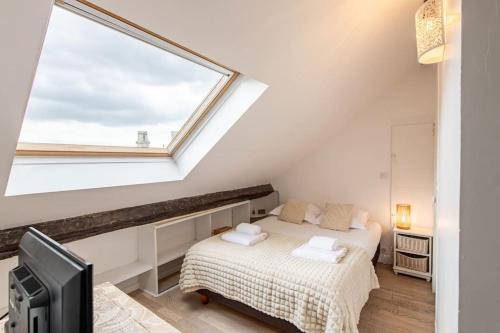 Heart of Saint-Germain only 3 minutes from the Amaizing Luxembourg Gardens, Paris