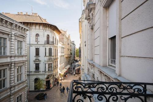 Your Dream Home at Váci street