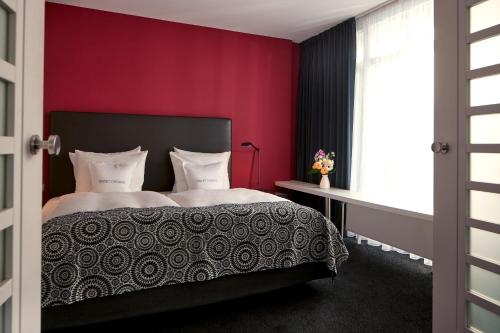 THE MADISON Hotel Hamburg - image 3