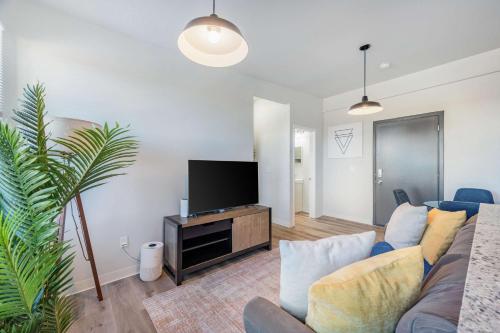 2BR Comfort Apartment Close to Henry Ford in Detroit, USA