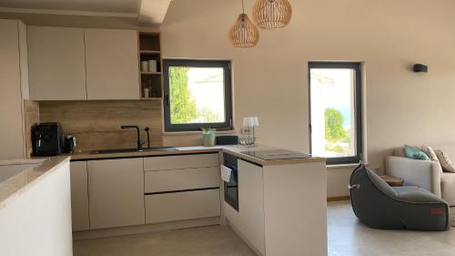 keuken, Villa Castelina in Ripenda Kras