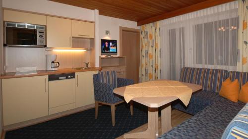 Hotel Garni Villa Knauer - image 4