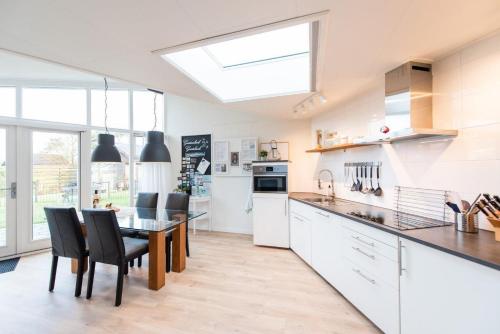 Studio Kapitein Brouwer (2p) in Ballum