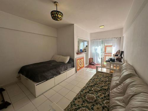 Departamento centro Mar del Plata-1 cuadra del mar- monoambiente-balcón calle.